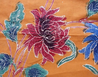 Batik Cotton Sarong Fabric Indonesian Batik Kain Tulis from Pekalongan Fully Handmade Indonesia Batik Hand Drawn