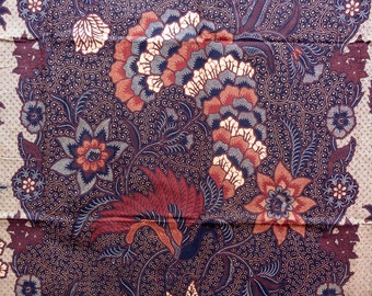 Batik Cotton Sarong Fabric Indonesian Batik Kain Tulis from Pekalongan Fully Handmade Indonesia Batik Hand Drawn