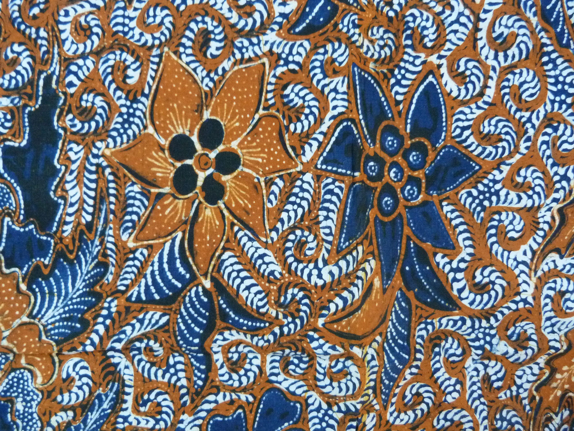 バティックコットンサロン生地完全に手作りのインドネシアバティック