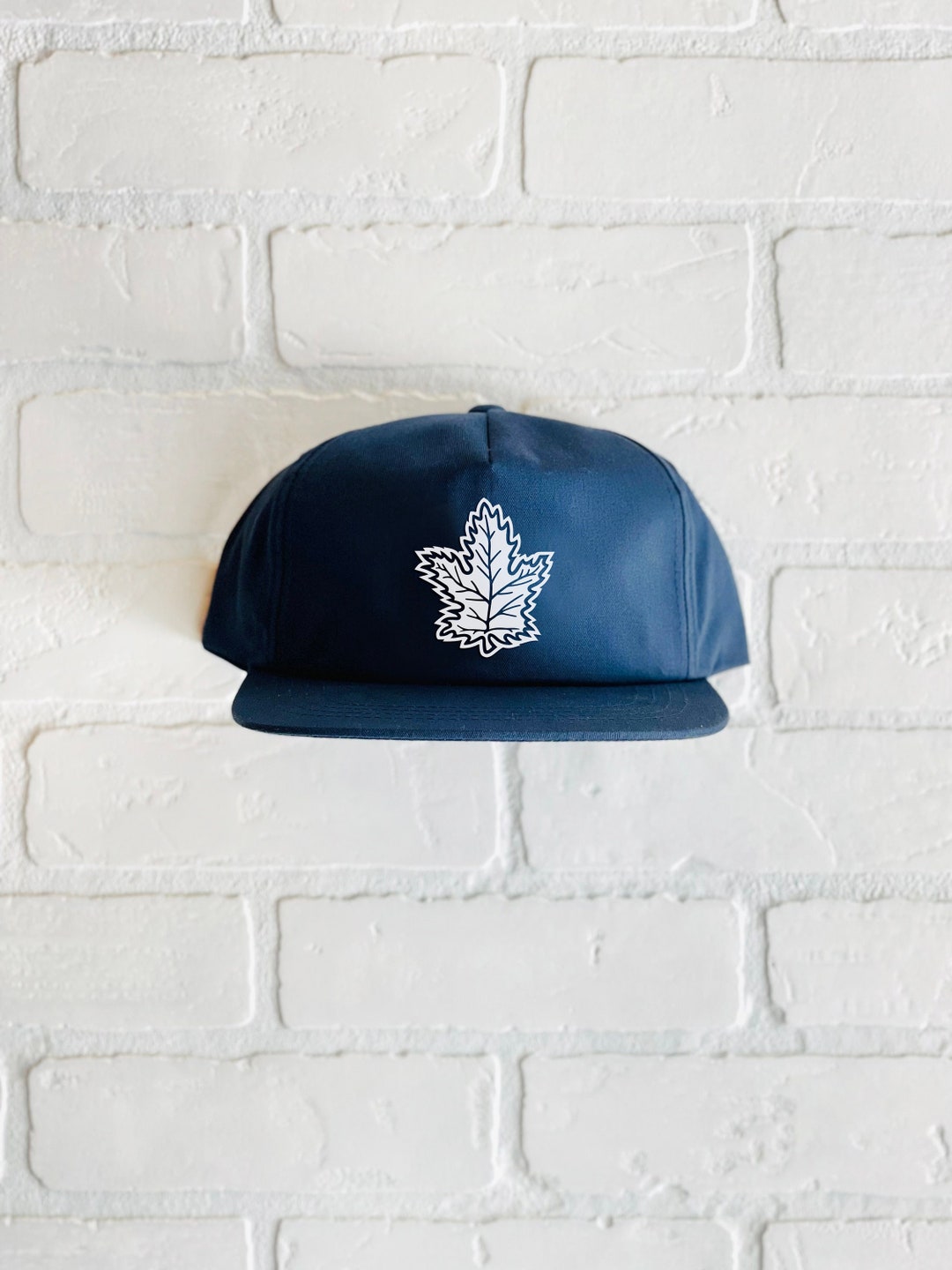 Toronto Maple Leafs Retro Brand Navy Beige Vintage Stitched