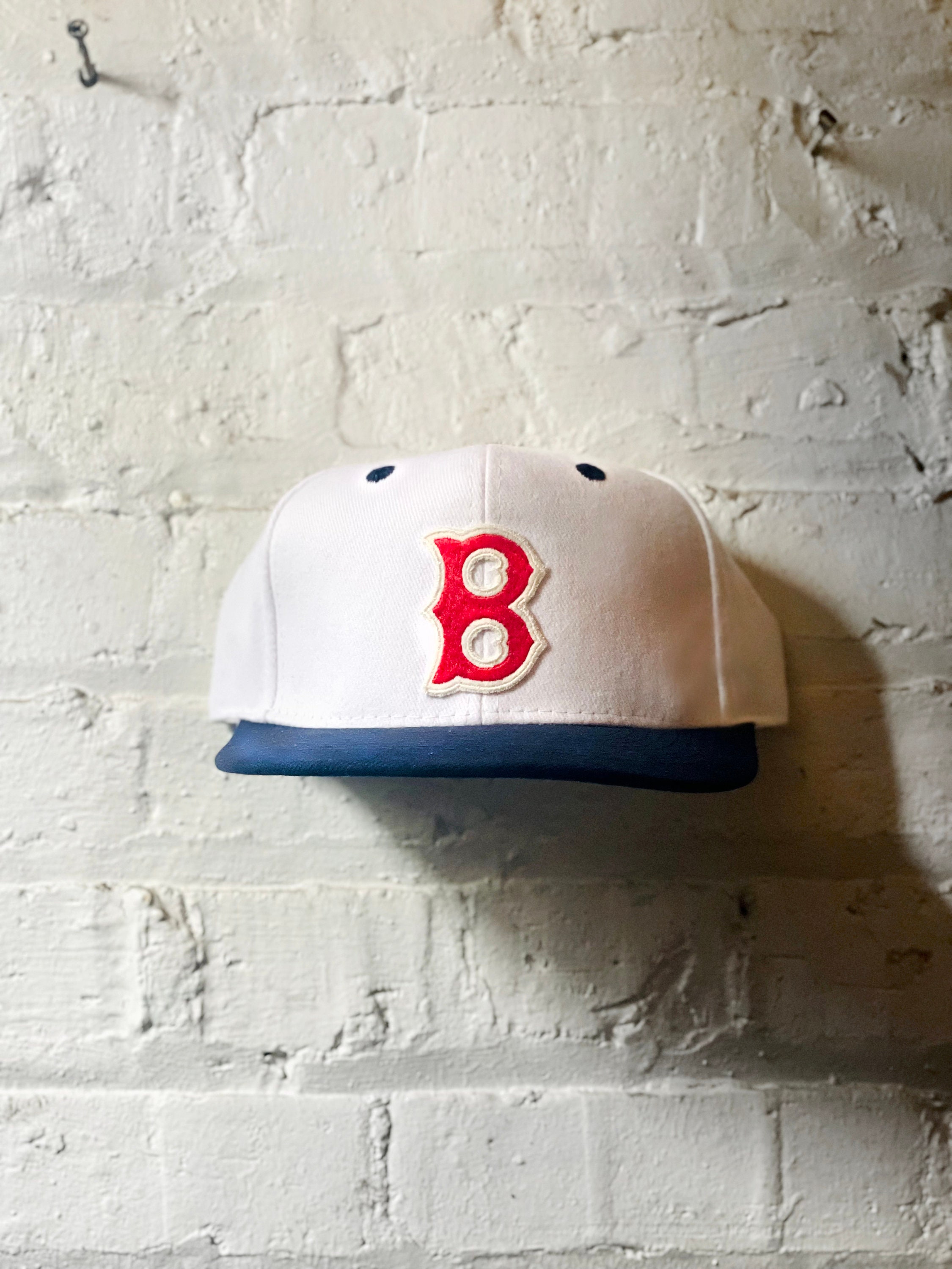 white boston red sox snapback