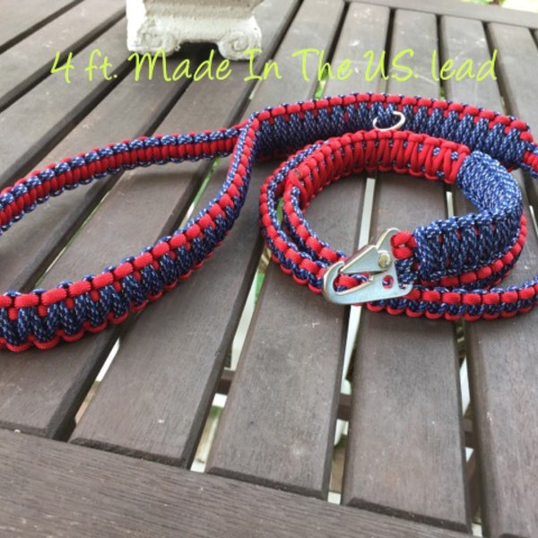 4 ft. Paracord Dog Lead, Rifle Sling Clip, July 4th, Independence Day, Red White and Blue, Customized Dog Leash, Handmade, Free Shipping