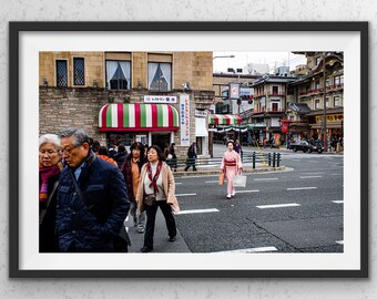 Japan Print, Street Scene in Kyoto Japan