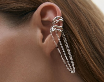 Orecchino a clip scultoreo in argento 925 con catena, orecchino a fascia organica senza piercing, orecchino a clip moderno e astratto
