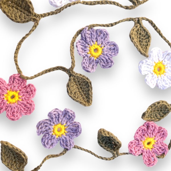 Guirlande de fleurs au crochet - Fait main