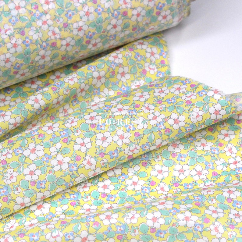 Liberty of London Tana Lawn Fabric Paysanne Blossom 50cm Etsy.de
