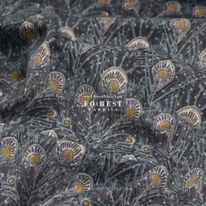 Liberty of London (Tessuto di cotone Tana Lawn) - Queen Hera Spot Metalic A - 50 cm