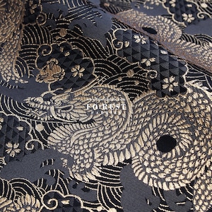 Goldbrokat - Drachen im japanischen Stil KINRAN Stoff Schwarz Grau Gold - 25 cm