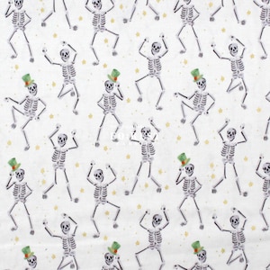 Cotton - Rifle Paper Co Baumwolle und Stahl Stoff - Skeletons Halloween Cream Metallic - 50cm