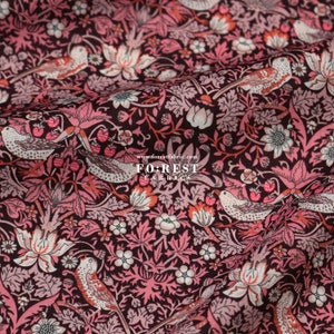 Liberty of London (Organic Tana Lawn Cotton Fabric) - Vino ladro di fragole - 50cm