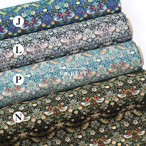Liberty of London (tessuto di cotone Tana Lawn™) - Strawberry Thief Dark - 50 cm