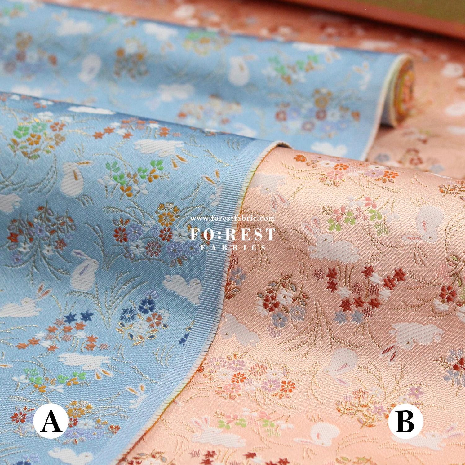 KINRAN COLLECTION 花柄座布団 約60cm60cm×15cm Gold Brocade - Little Flower Rabbit Japanese Style KINRAN Fabric