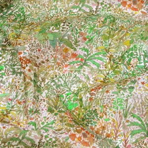 Liberty of London (tessuto di cotone biologico Tana Lawn) - Fields Of Eden C - 50 cm