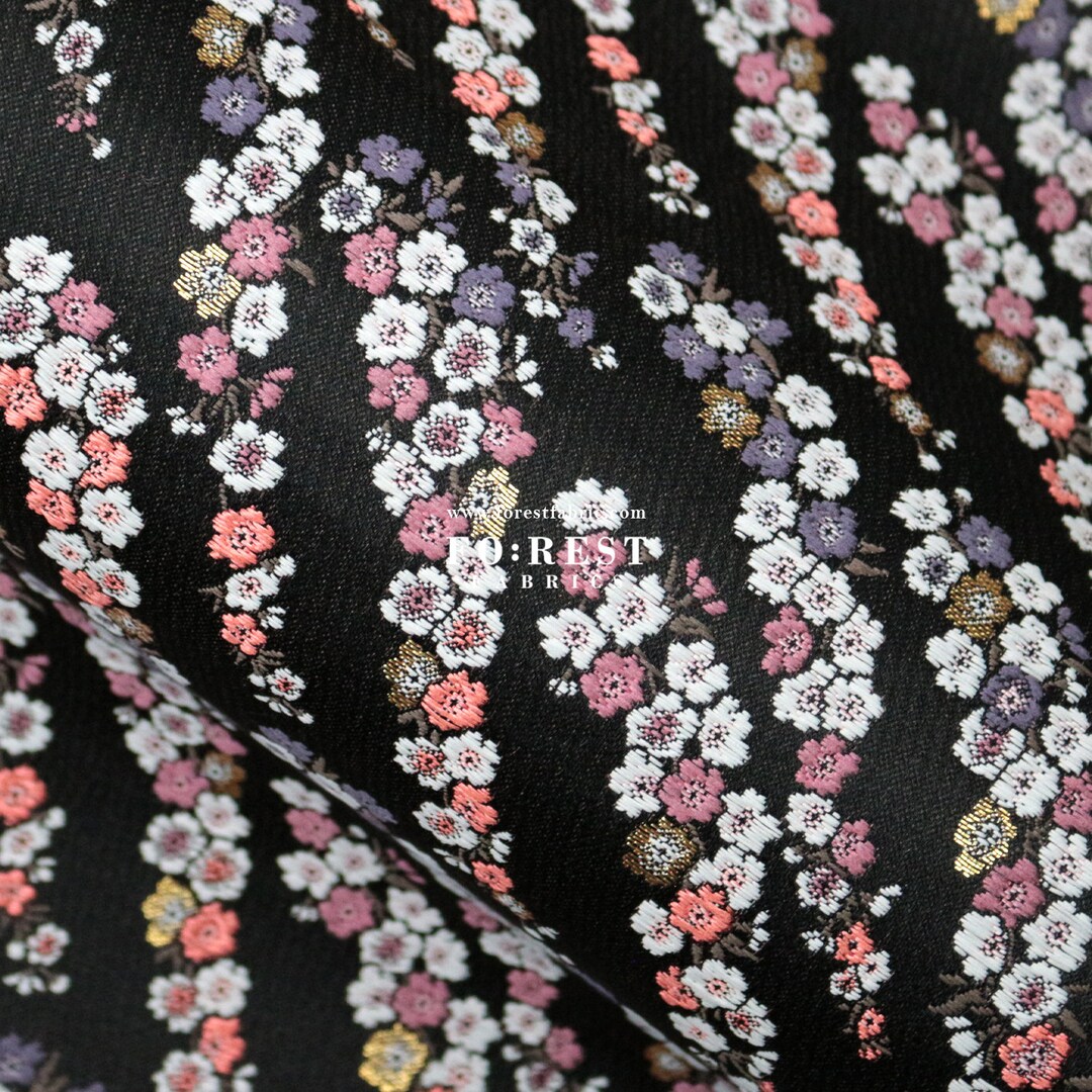 Gold Brocade (Kinran)  Fabric - Cloisonne Cat