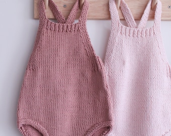 Modèle de tricot PDF barboteuse bébé - combishort en maille Sammy Sunsuit - téléchargement immédiat - style vintage - langue anglaise