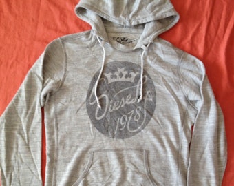 Sudadera unisex vintage de Diesel Industry, gris, talla pequeña, mezcla de lana y algodón.