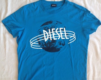 Diesel Industry Jeans Vintage Blue Men&#39;s Printed Unisex T-Shirt Size Medium to Large Slim Fit EU