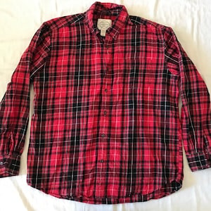 St. John&#39;s Bay Men&#39;s Long Sleeve Plaid REd Shirt Size Xl XLarge