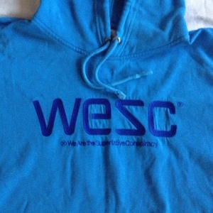 WeSC We Are The Superlative Conspiracy Sweden Classic Unisex Blue Hoodie Sweatshirt Cotton Medium Size image 2