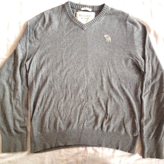 Abercrombie & Fitch Men's Dark Gray V-neck Pullover Sweater Size