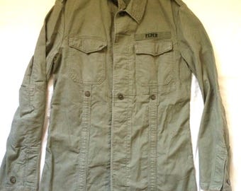 Chaqueta tipo camisa militar vintage de la Bundeswehr de Alemania Occidental, color verde oliva, de sarga de algodón, talla mediana EE. UU. (grande UE 28).