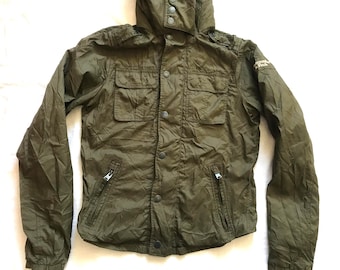 Veste coupe-vent Abercrombie And Fitch vert terne, taille moyenne