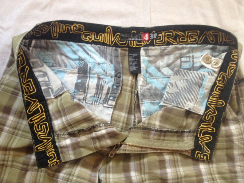 Quiksilver Green Brown Plaid Men/'s Shorts Size 32