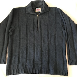 Suéter de lana con cuello y cremallera de 1/4 para hombre de Replay Knitwear Mfg. Co., azul oscuro, talla grande, EE. UU.
