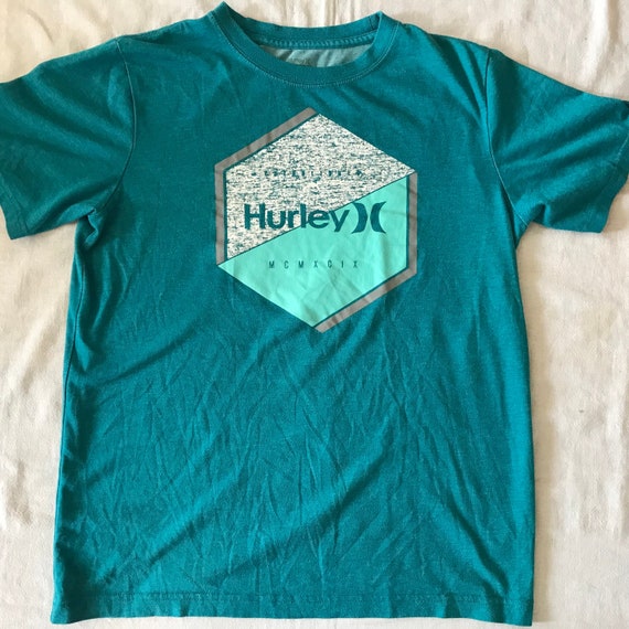 hurley green shirt