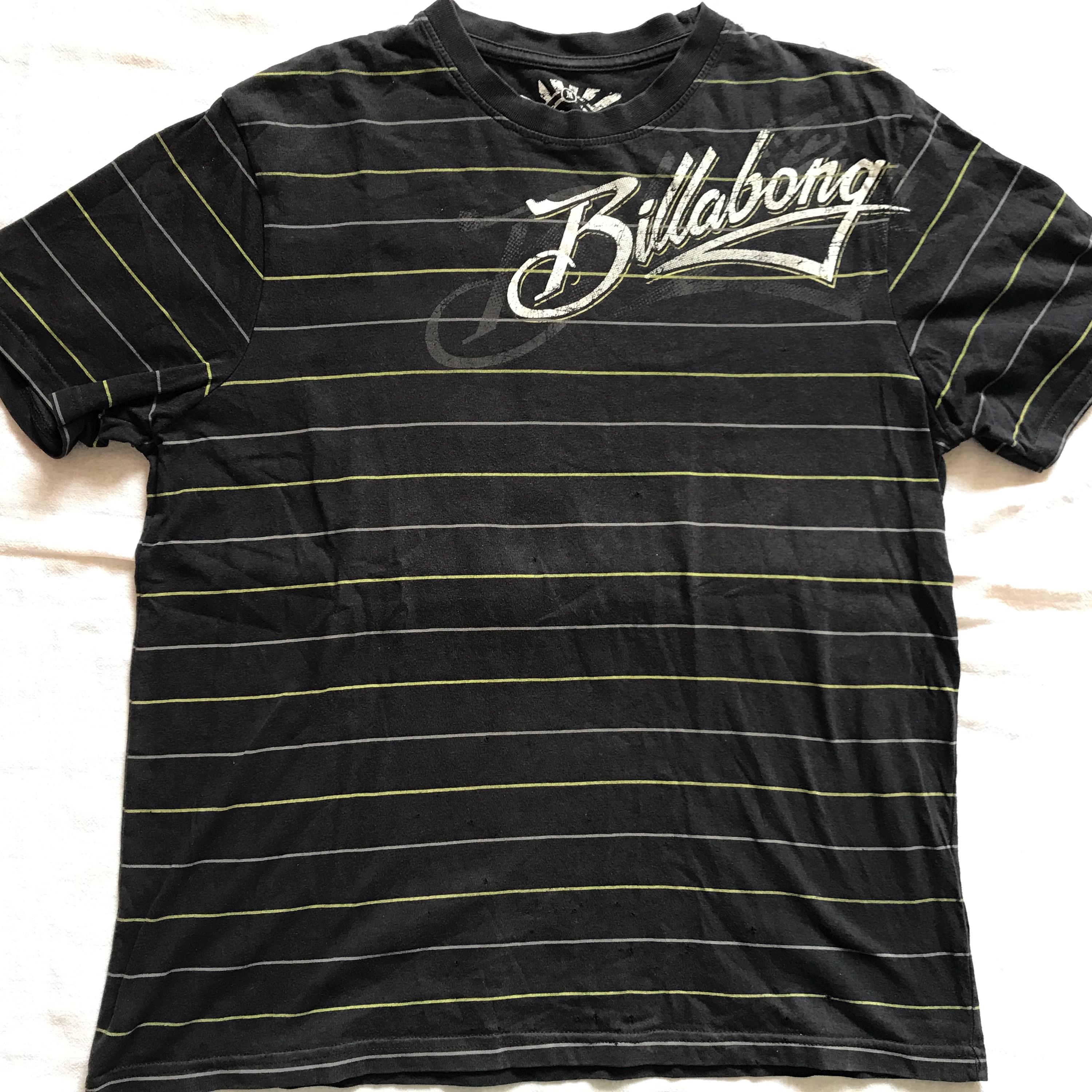 Billabong Herren T-Shirt Dunkelblau Gestreift Medium Size Skateboarding Classic