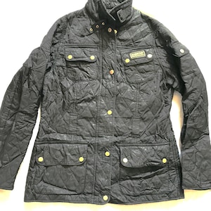 Chaqueta acolchada ligera clásica para mujer de Barbour, color negro, talla 12 UK / 36 EU / 6 US / Francia 40 / España 6