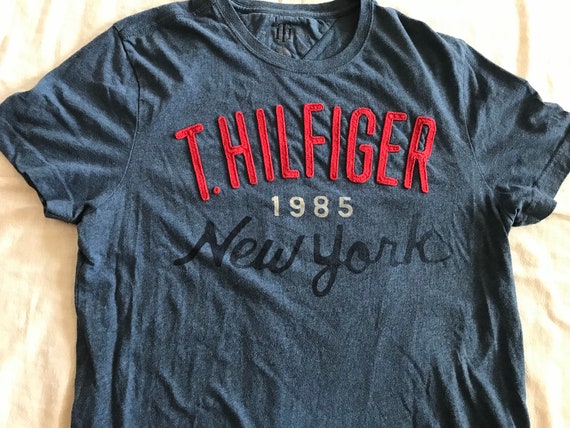 Hilfiger t shirt mens 2025