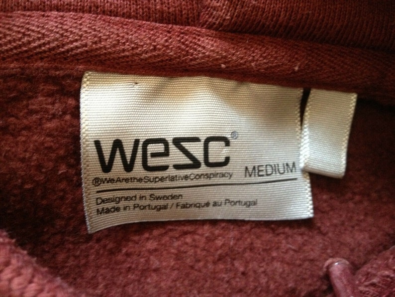 WeSC We Are The Superlative Conspiracy Sweden Classic Unisex Burgundy Hoodie Sweatshirt Cotton Medium Size image 6