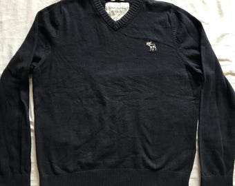 Abercrombie and Fitch Men's Navy Blue V-neck Sweater Wool and