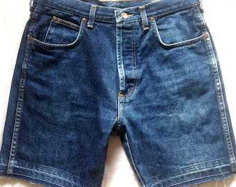 Wrangler Jeans Men's Classic Bermuda Denim Short Size 32  *Altered