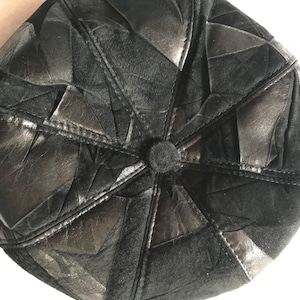 Unique Winter Leather Patched Men&#39;s Unisex Baker Newsboy Hat Black Size Medium 52-54 cm