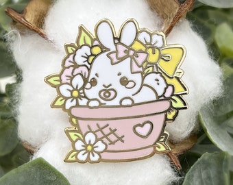 Baby Hase Pin, Bundle of joy Enamel Pin, Babyshower Team Girl Emaille Pin, It's a girl Lapel Pin