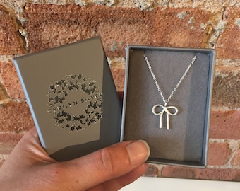 Bow Pendant