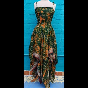 Standard Unikat Recycelte Seide Einstecktuch Stevie Nicks Ärmelloses Hippy Fairy Kleid grün orange Perlen Standard UK 10-18/20 US 6-14