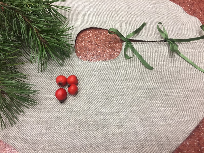 Linen Christmas Tree Skirt Tree Skirt Burlap Tree Skirt Etsy