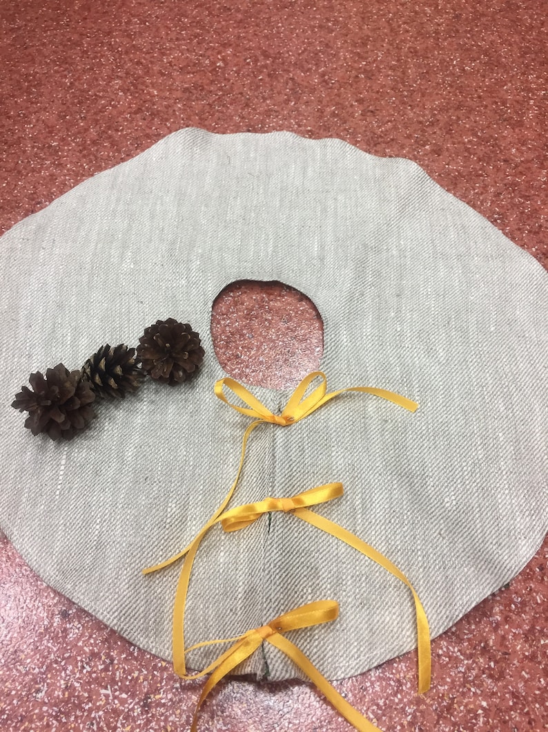 Linen Christmas Tree Skirt Tree Skirt Burlap Tree Skirt Etsy