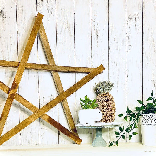 Tobacco Stick Barn Star-Reclaimed Tobacco Stick Wood-Farmhouse Wall Decor -Farmhouse Christmas-Country Home- Tree Topper FREE Fast Shipping