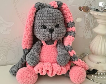 Crochet Bunny Plush: Kawaii Stuffed Rabbit Toy with Long Ears