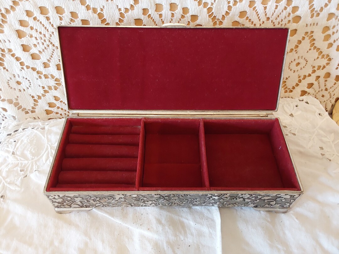 Vintage Red Velvet Lined Jewellery Box Etsy