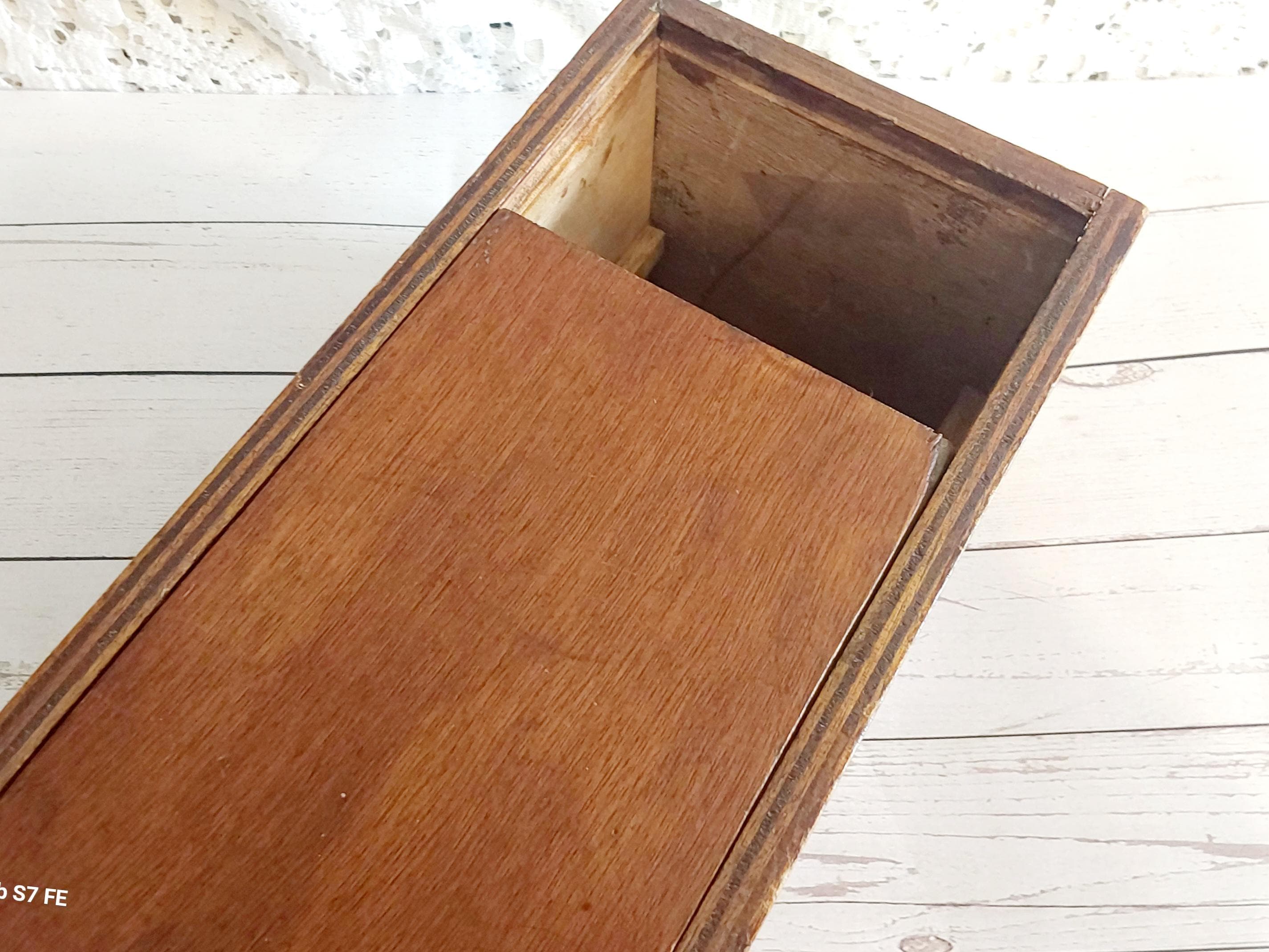 スライド式の蓋付きヴィンテージ木箱 - Etsy 日本
