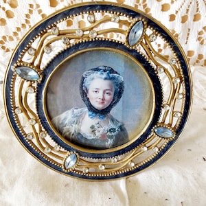 Vintage Style Picture Frame