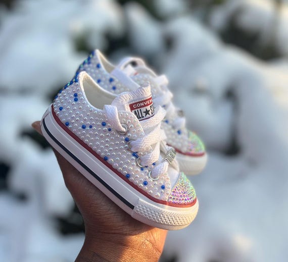 nike chinatown market x converse chuck