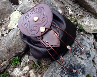 Celtic  Spiral Knotwork Leather Sporran Bag