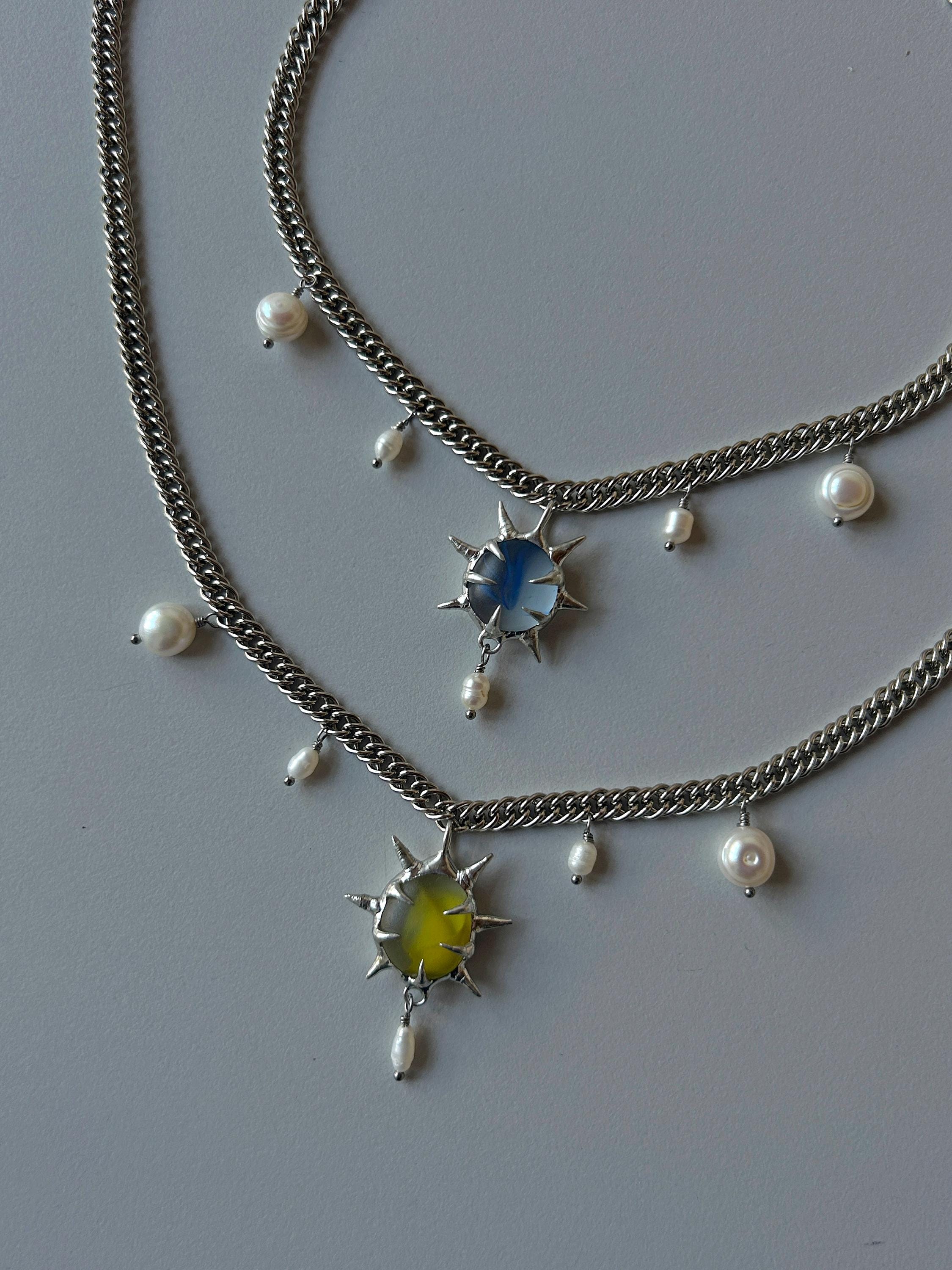 Edge Spiky Celestial Sunburst Necklace with Pearls – Bold Chain Cybercore Choker