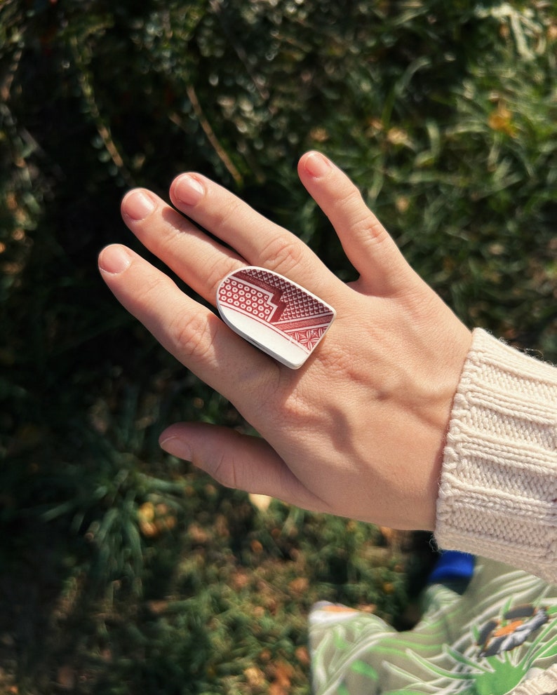 Porcelain adjustable ring, Upcycled jewelry, Red and white ceramic ring, Chinese porcelain repurposed ring, Broken plate jewelry image 1